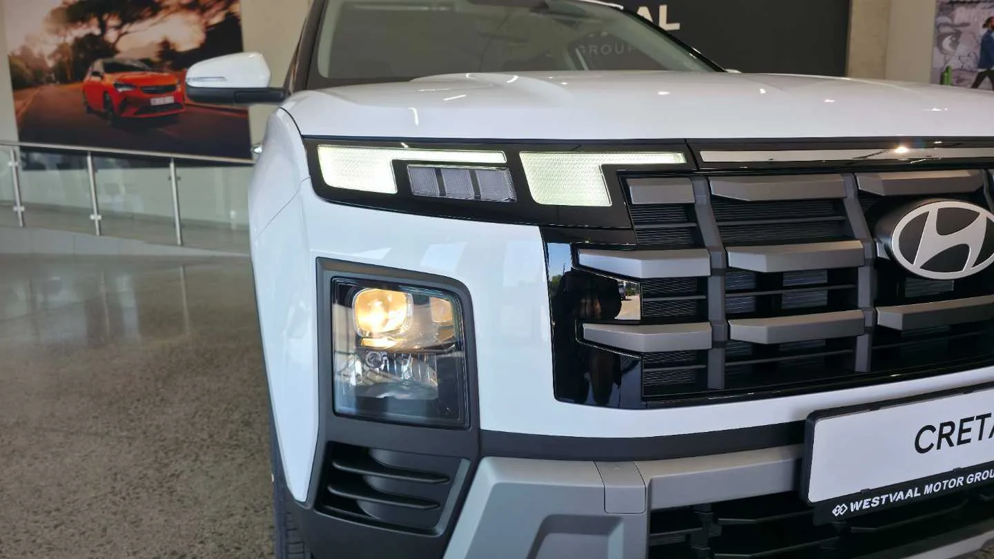 2026 Hyundai CRETA CRETA 1.5 PREMIUM IVT MY26 thumbnail 13