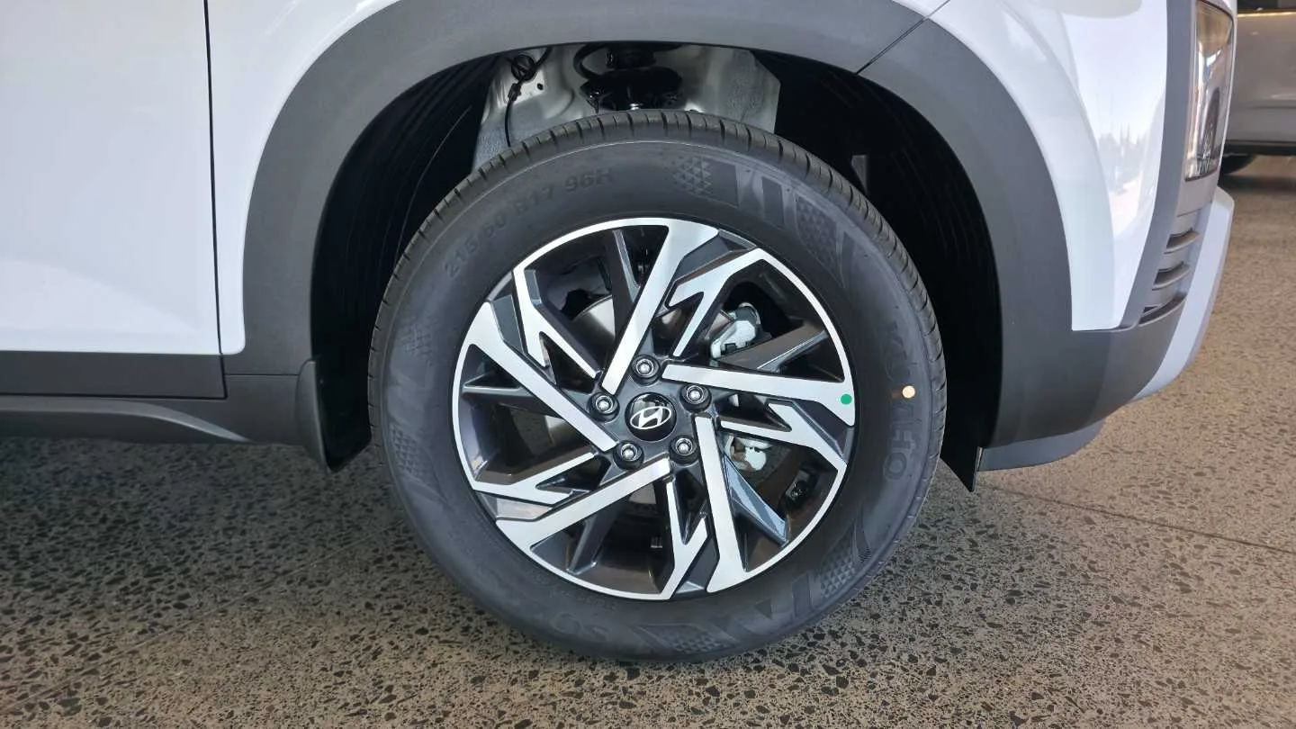 2026 Hyundai CRETA CRETA 1.5 PREMIUM IVT MY26 thumbnail 6