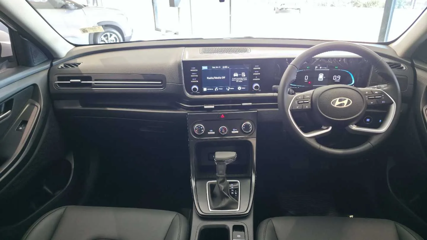 2026 Hyundai CRETA CRETA 1.5 PREMIUM IVT MY26 thumbnail 2