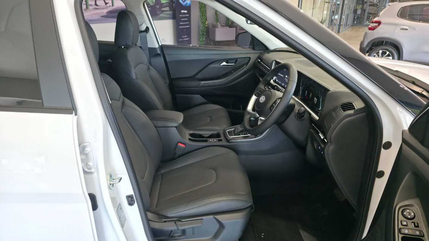 2026 Hyundai CRETA CRETA 1.5 PREMIUM IVT MY26 thumbnail 10
