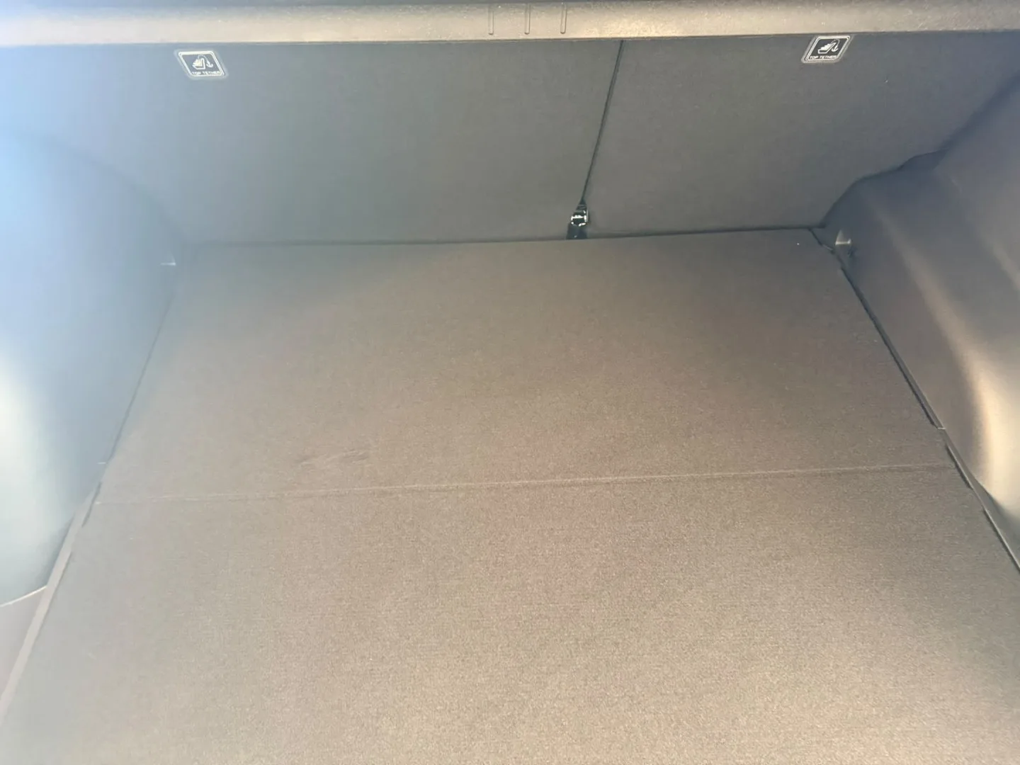 2026 Hyundai CRETA CRETA 1.5 TGDI NLINE DCT 2 TONE MY26 thumbnail 18