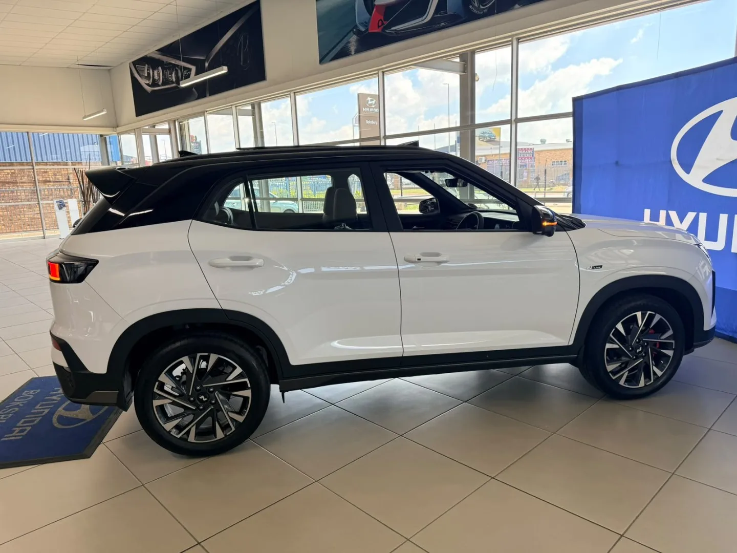 2026 Hyundai CRETA CRETA 1.5 TGDI NLINE DCT 2 TONE MY26 thumbnail 2