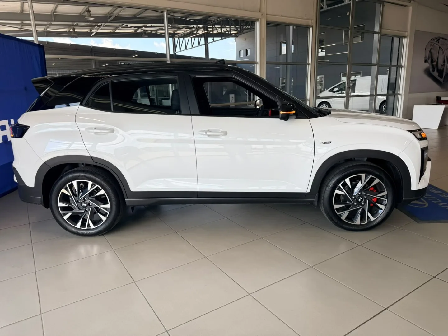 2026 Hyundai CRETA CRETA 1.5 TGDI NLINE DCT 2 TONE MY26 thumbnail 9