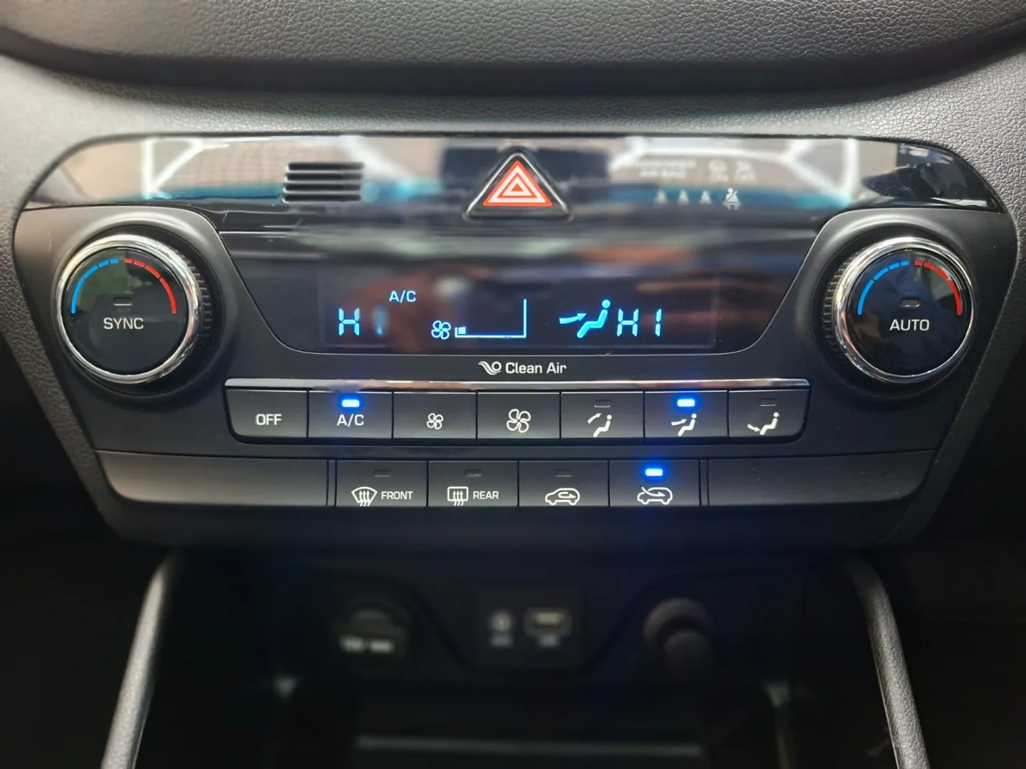 2017 Hyundai TUCSON TUCSON 1.6 TGDI ELITE DCT AWD thumbnail 23