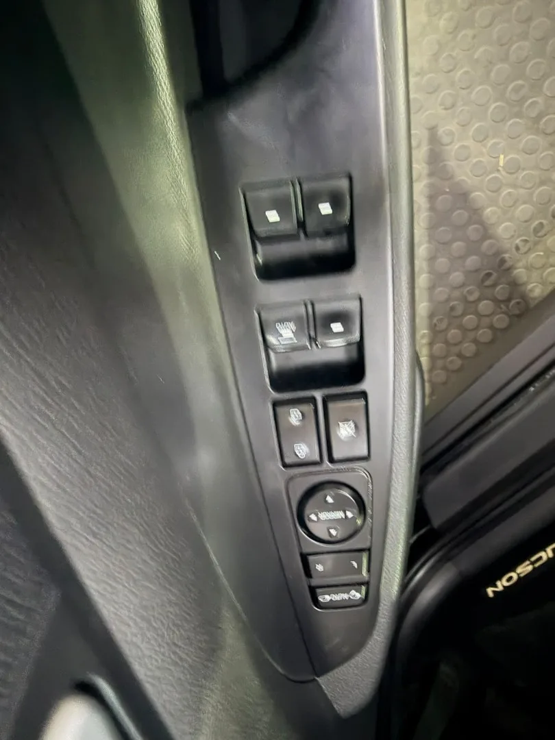 2019 Hyundai TUCSON TUCSON 2.0 PREMIUM M/T MY18 thumbnail 9