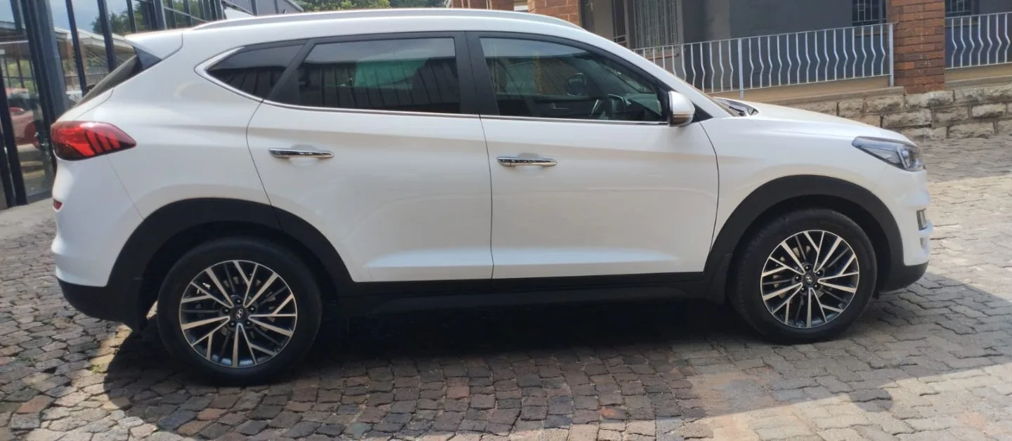 2021 Hyundai TUCSON TUCSON 2.0 EXECUTIVE A/T thumbnail 3